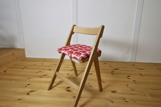 オーク無垢材の学習椅子