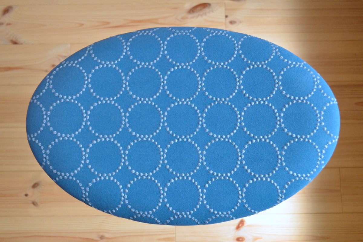 mina-tambourine-stool-2.jpg