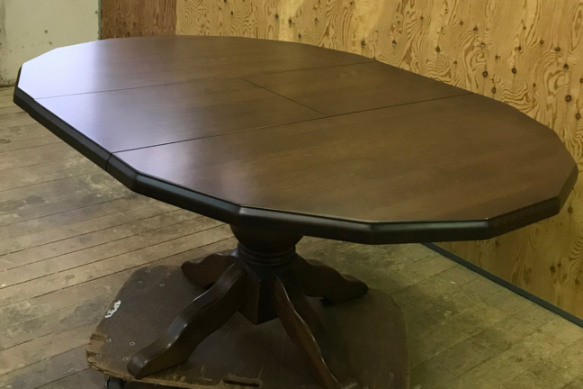 テーブル再塗装お修理